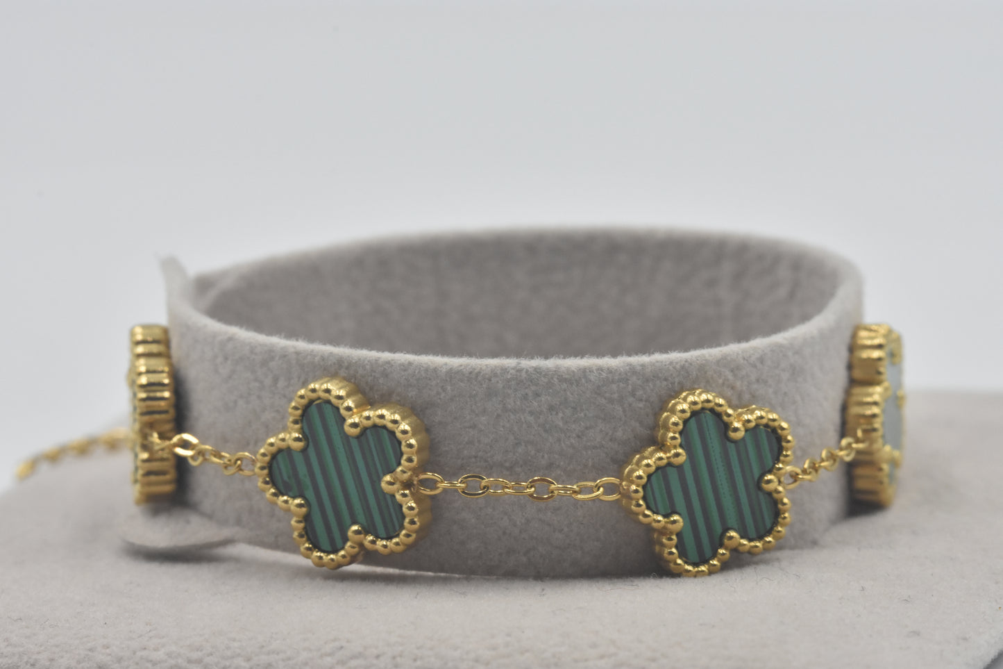 Nacar Clover Bracelet