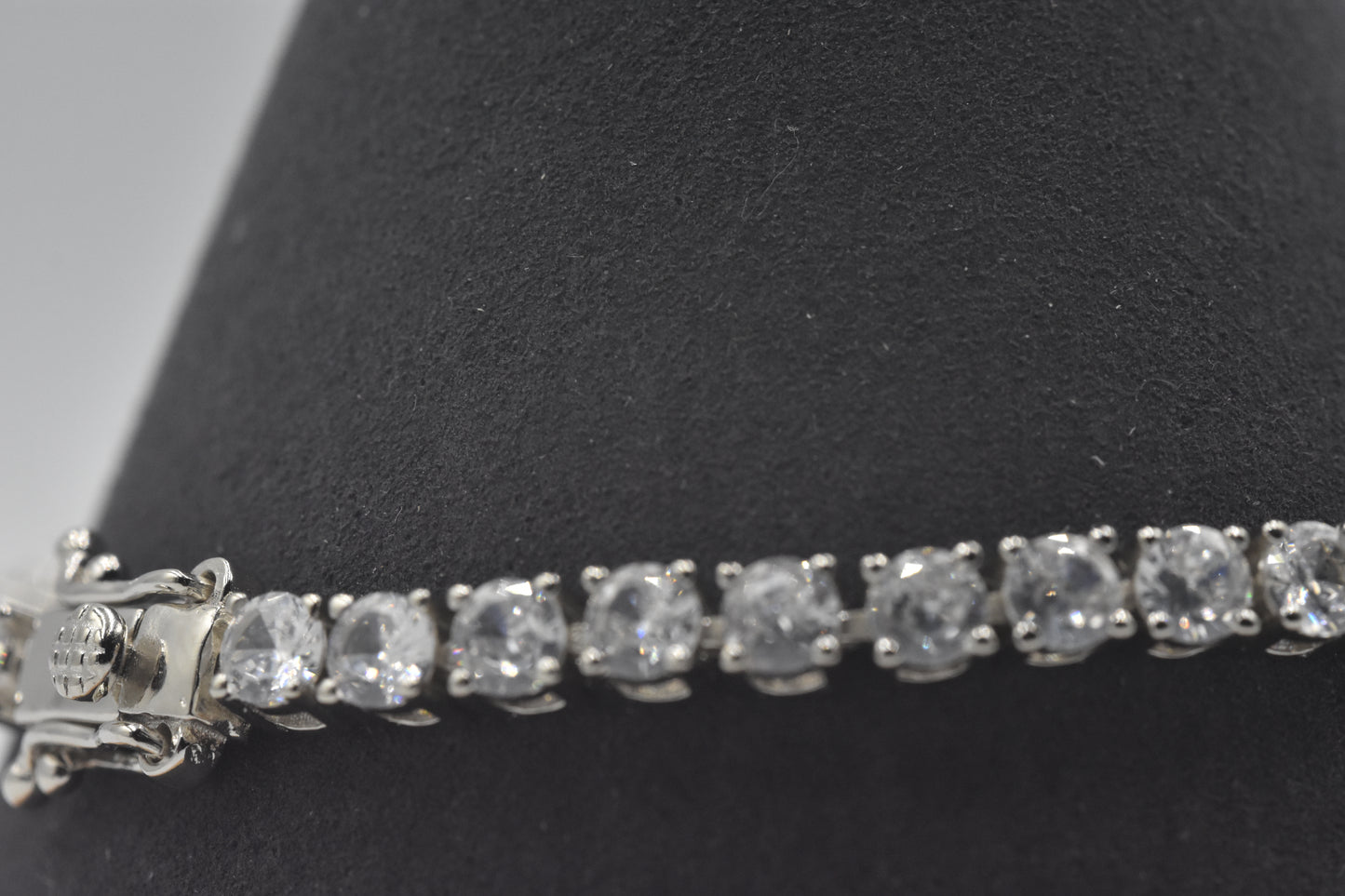 Sterling Silver Bracelet Round Cubic Zirconia